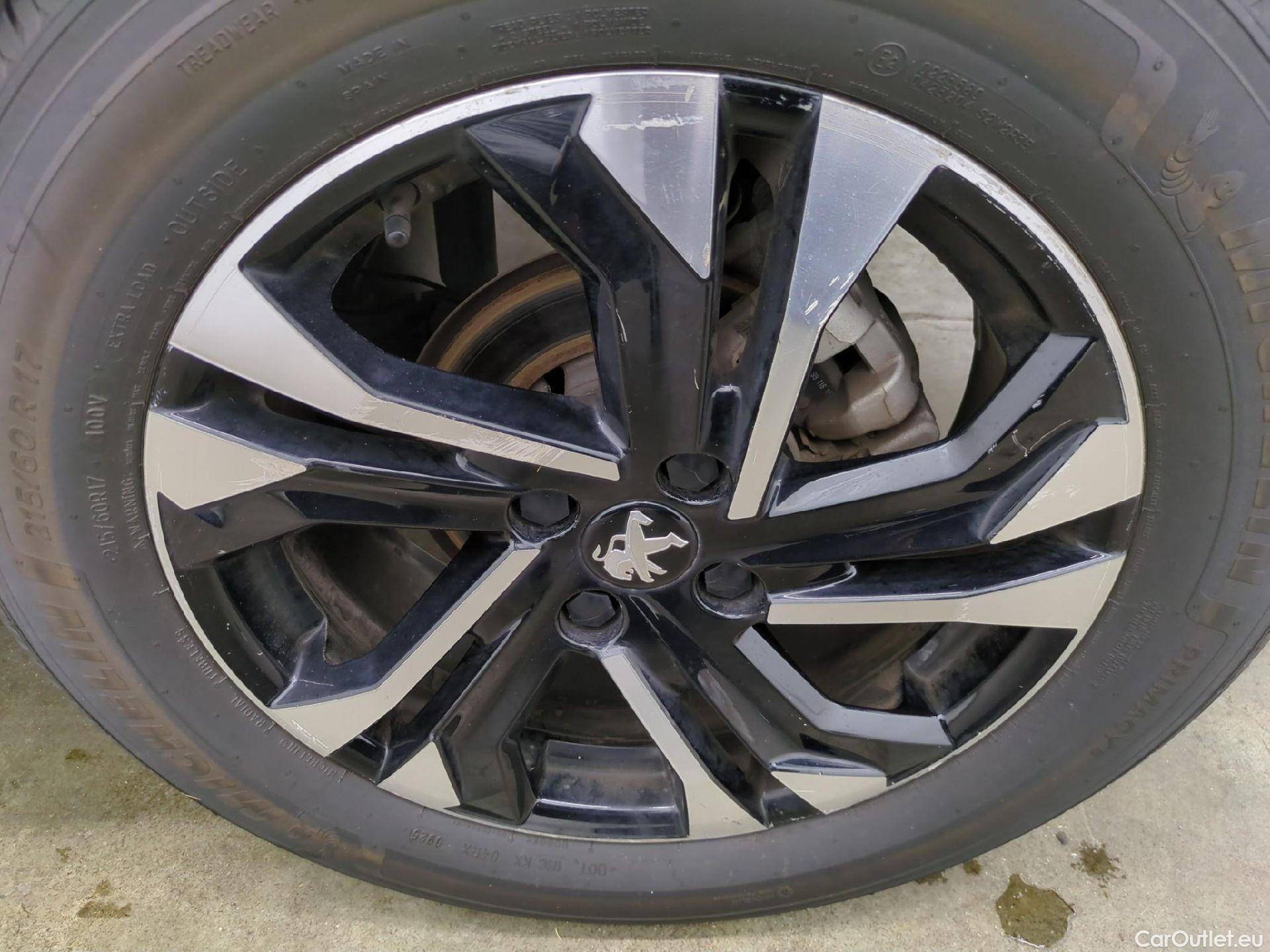  Peugeot  2008  Allure Business 1.5 HDi 100CV BVM6 E6d #17