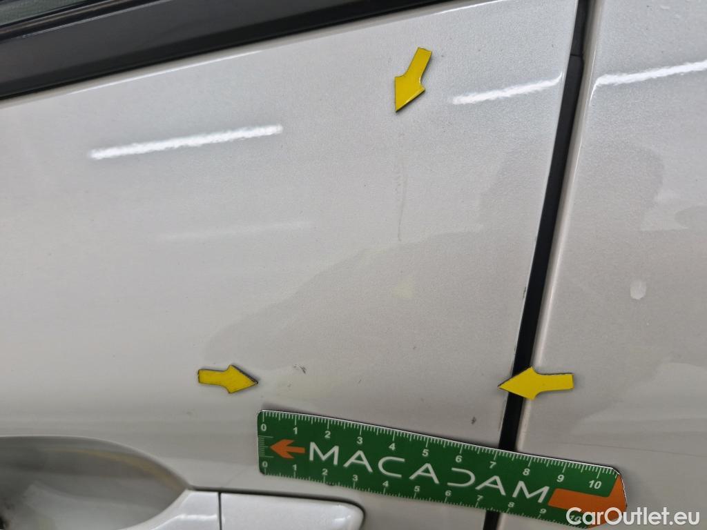  Peugeot  2008  Active Business 1.5 HDi 130CV BVA8 E6d #23