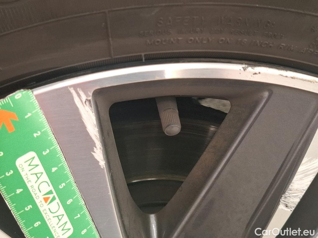  Peugeot  2008  Allure Business 1.2 PureTech 110CV BVM6 E6dT #20