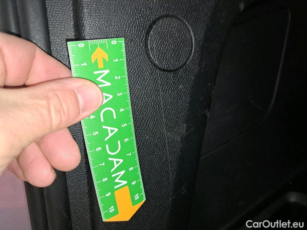  Peugeot  3008 PEUGEOT  / 2020 / 5P / SUV BlueHDi 130 S&S EAT8 Active Pack #2