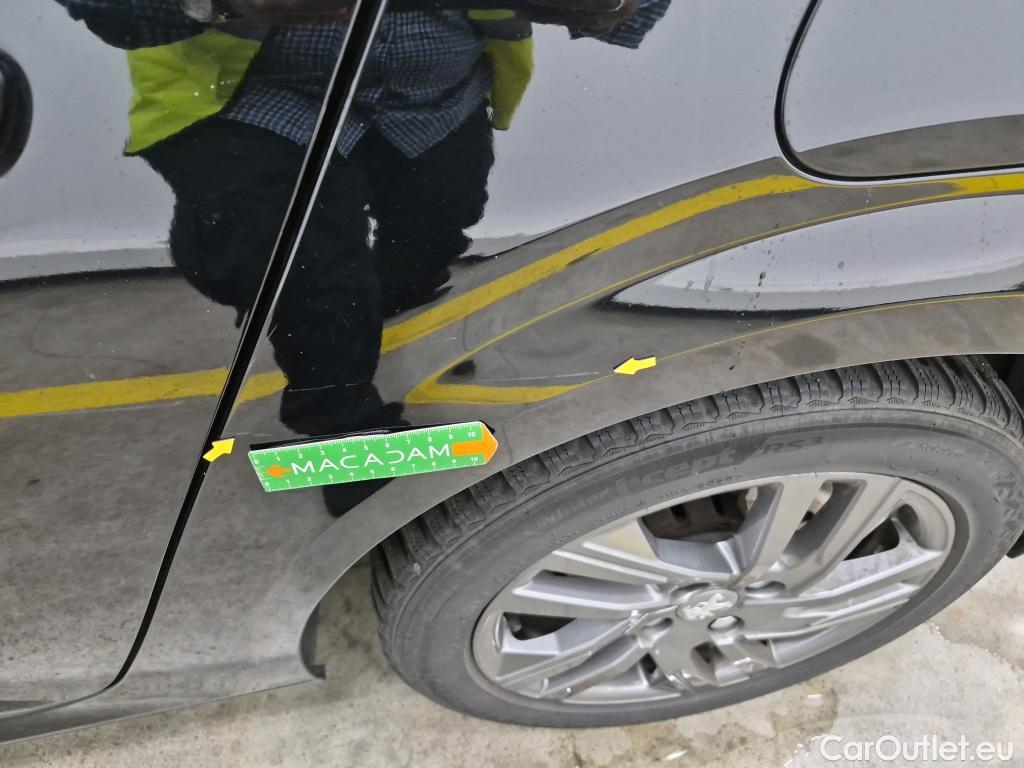  Peugeot  208  Active Business 1.5 HDi 100CV BVM6 E6d #81