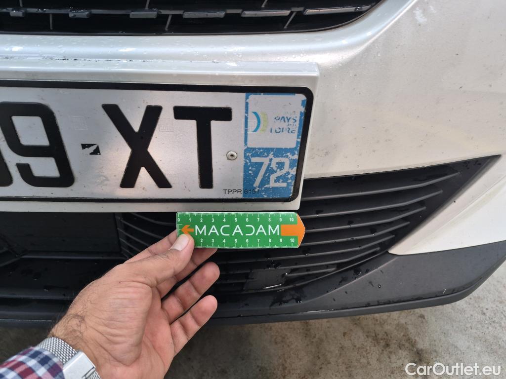  Peugeot  2008  Active Business 1.5 HDi 130CV BVA8 E6d #20