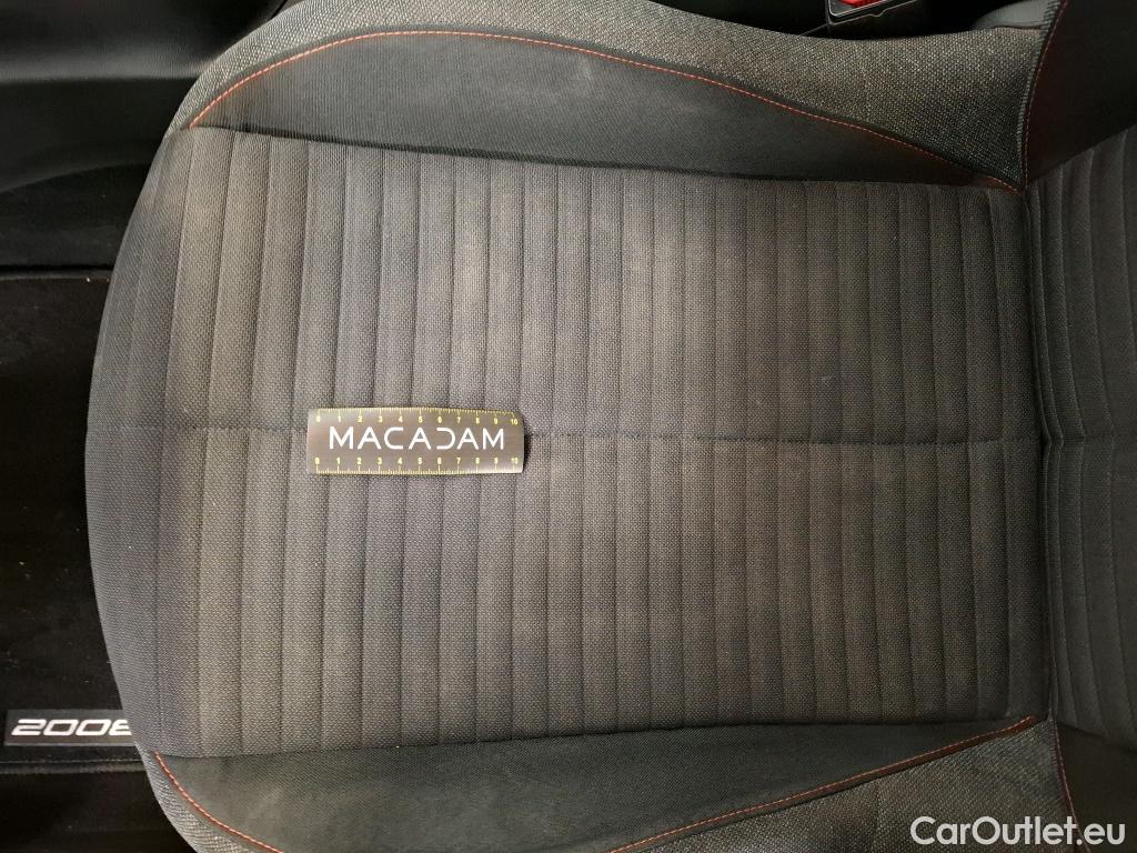  Peugeot  2008  Active Business 1.5 HDi 100CV BVM6 E6d #15