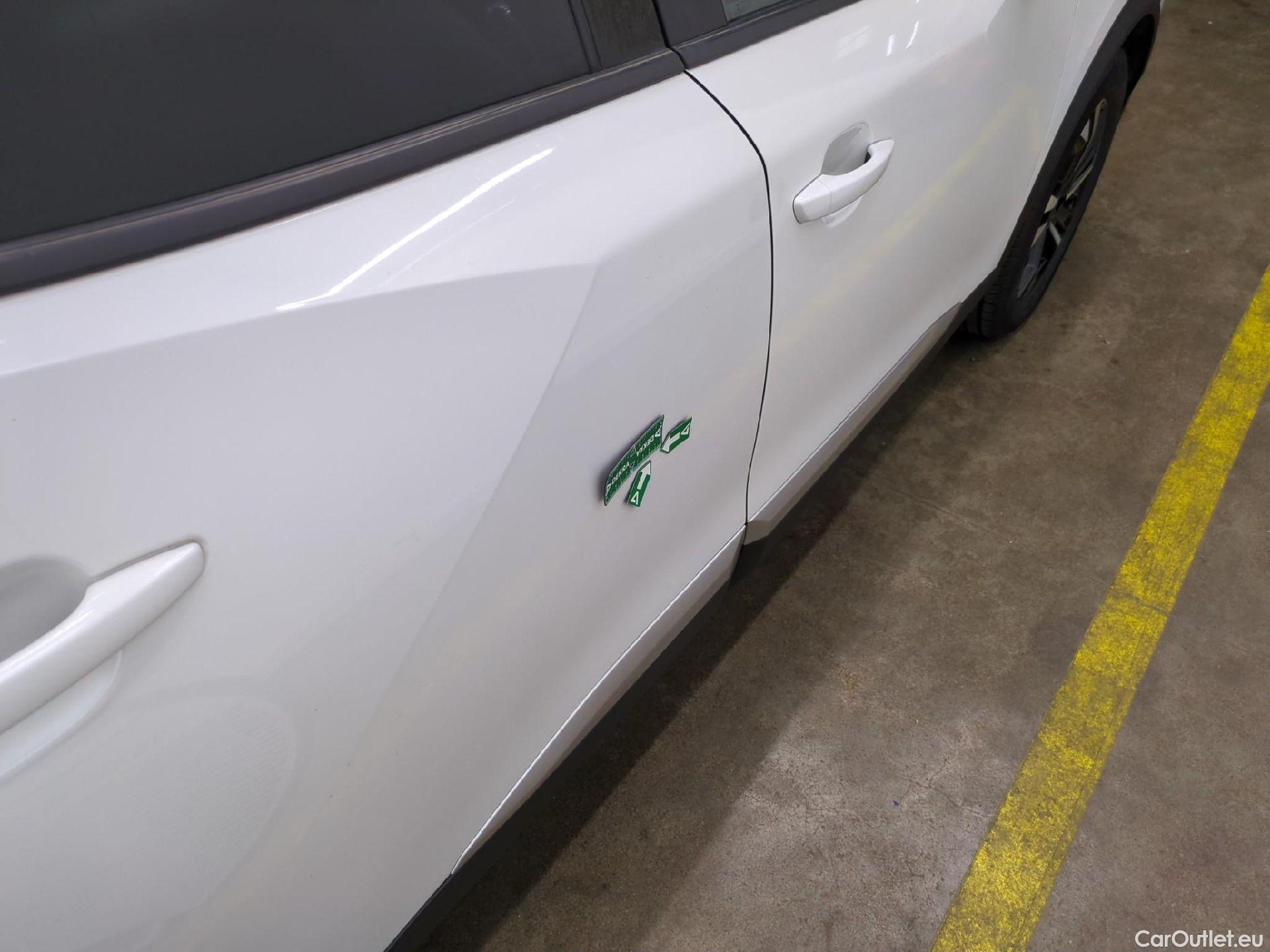  Peugeot  2008  Allure Business 1.5 HDi 100CV BVM6 E6d #36