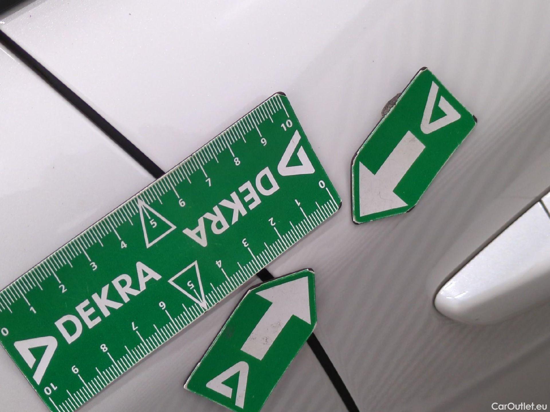  Peugeot  2008  Allure Business 1.5 HDi 100CV BVM6 E6d #34