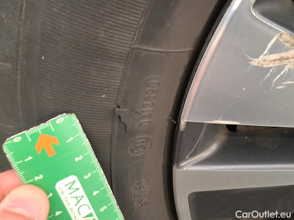  Peugeot  2008  Allure Business 1.2 PureTech 110CV BVM6 E6dT #10