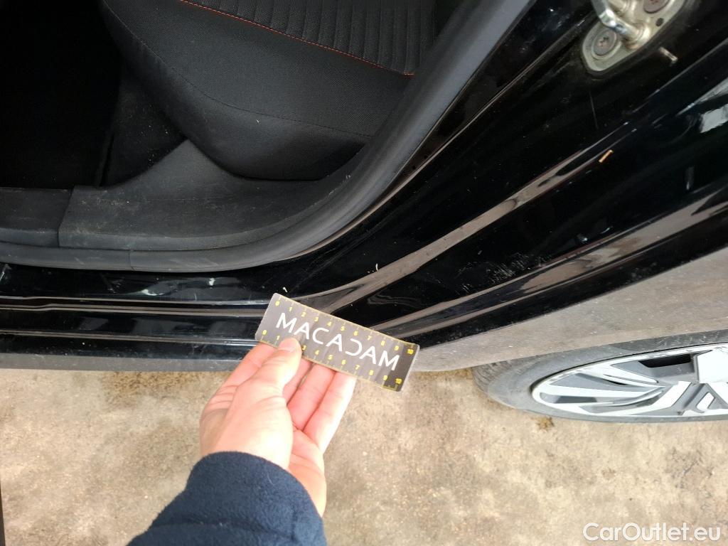  Peugeot  208  Active Business 1.5 HDi 100CV BVM6 E6d #29