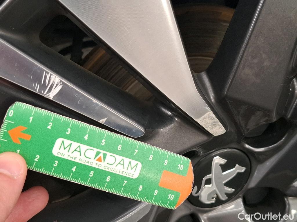  Peugeot  2008  Allure Business 1.2 PureTech 110CV BVM6 E6dT #28