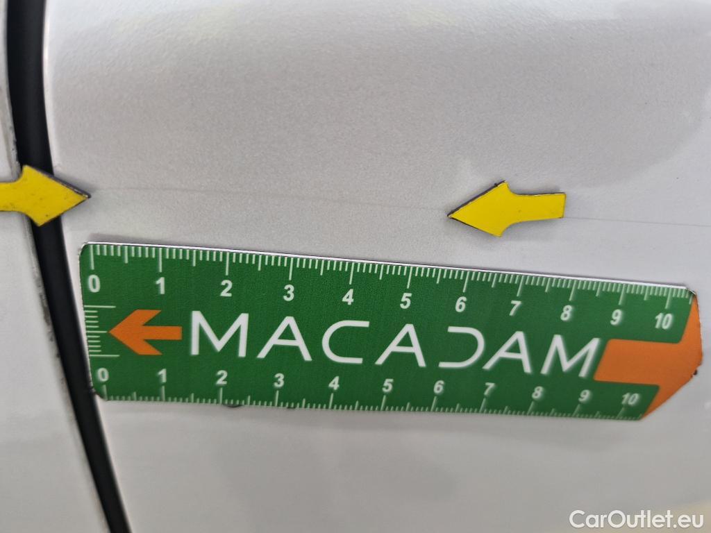  Peugeot  2008  Active Business 1.5 HDi 130CV BVA8 E6d #27