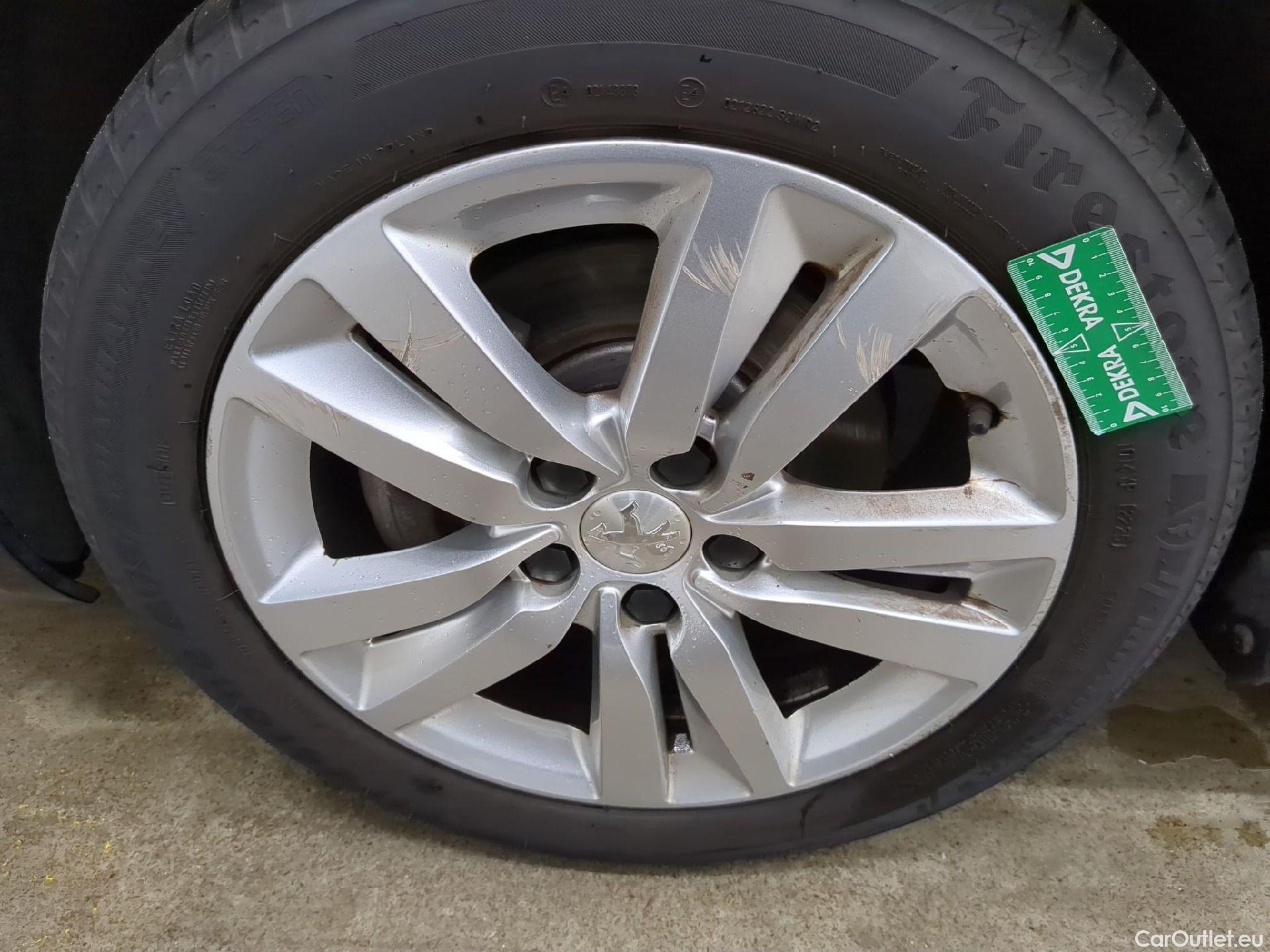  Peugeot  308  Active Business 1.5 HDi 130CV BVM6 E6dT #13