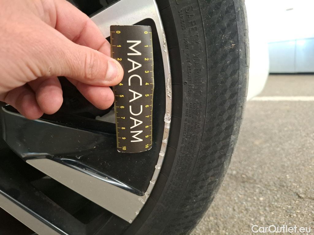  Peugeot  508 PEUGEOT  SW / 2018 / 5P / Break BlueHDi 130 S&S EAT8 GT #5