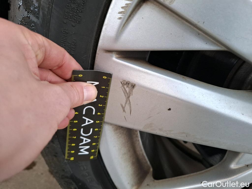  Peugeot  5008  Active Business 1.2 PureTech 130CV BVA8 E6dT #39