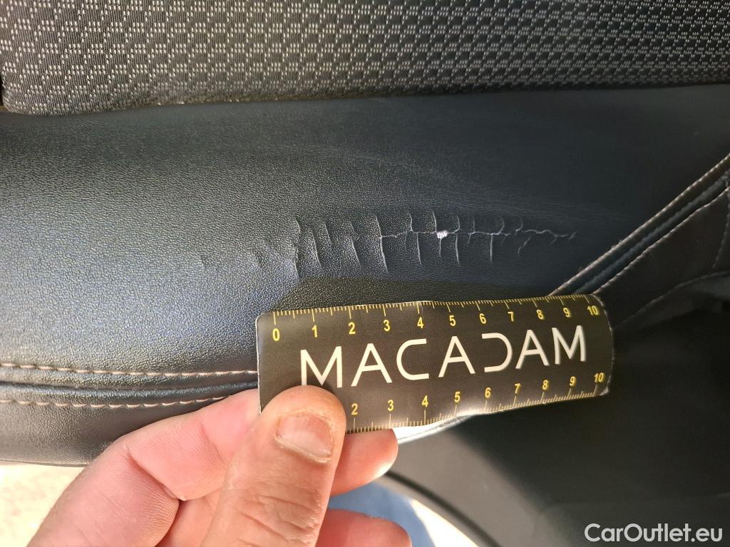  Peugeot  508 PEUGEOT  SW / 2018 / 5P / Break BlueHDi 130 S&S EAT8 GT #12