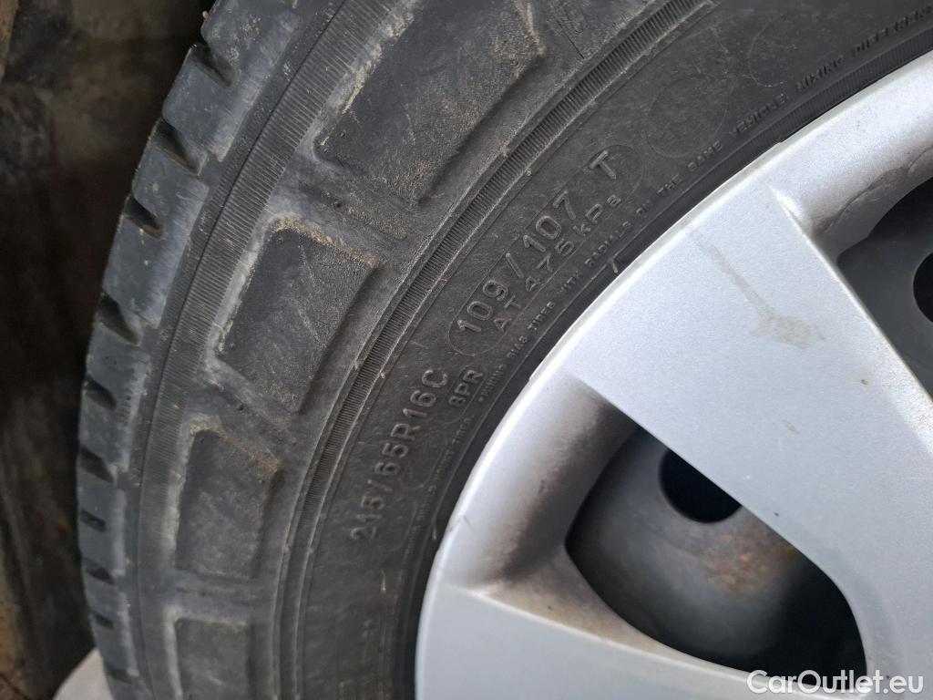  Renault  Trafic  Combi L1H1 2 8t (8/9 Sitze) Life 2.0 dCi 145CV BVM6 8 Sieges E6dT #5