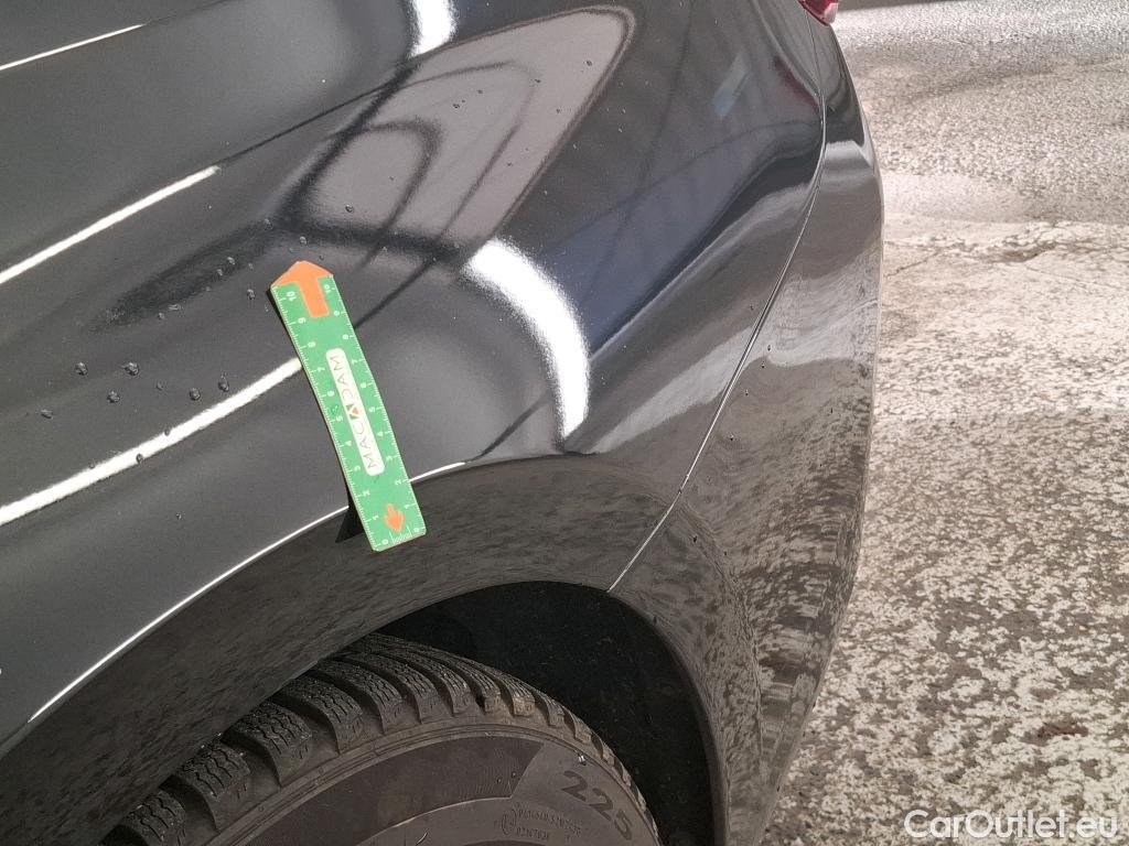  Bmw  Serie 3 BMW Série 3 Touring / 2022 / 5P / Break 318i 156ch Business Design BVA8 #10