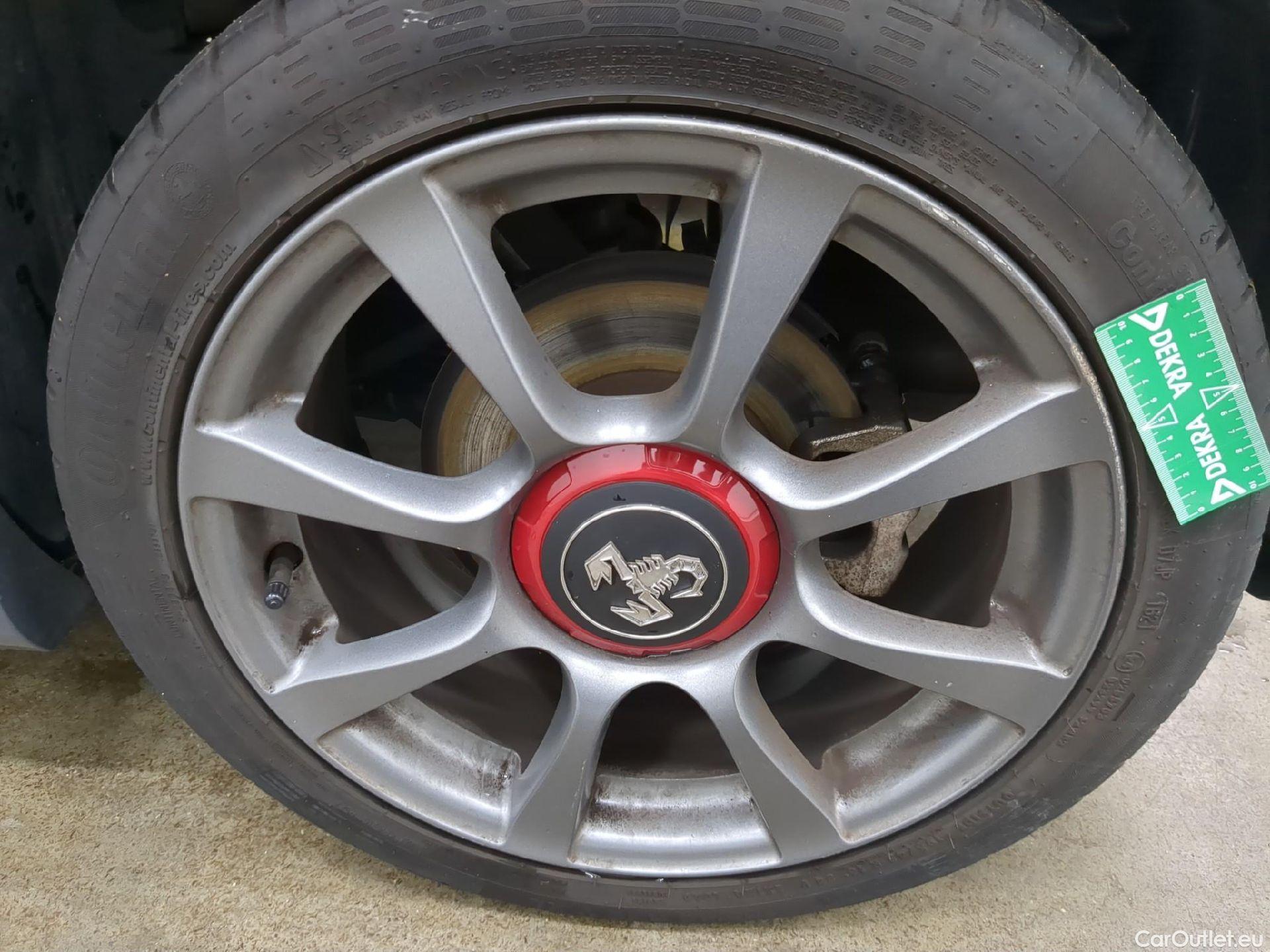  Abarth  500 ABARTH 595 / 2016 / 3P / Berline 1.4 Turbo 16v T-Jet 145ch 595 #12