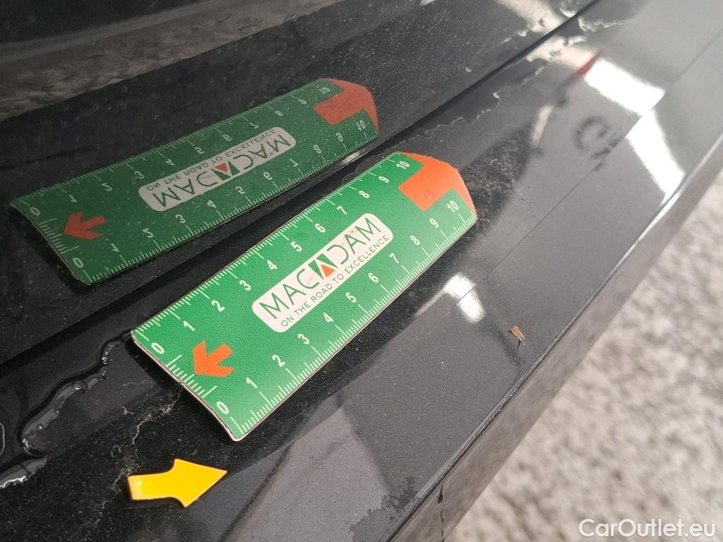  Bmw  Serie 3 BMW Série 3 Touring / 2022 / 5P / Break 318i 156ch Business Design BVA8 #4