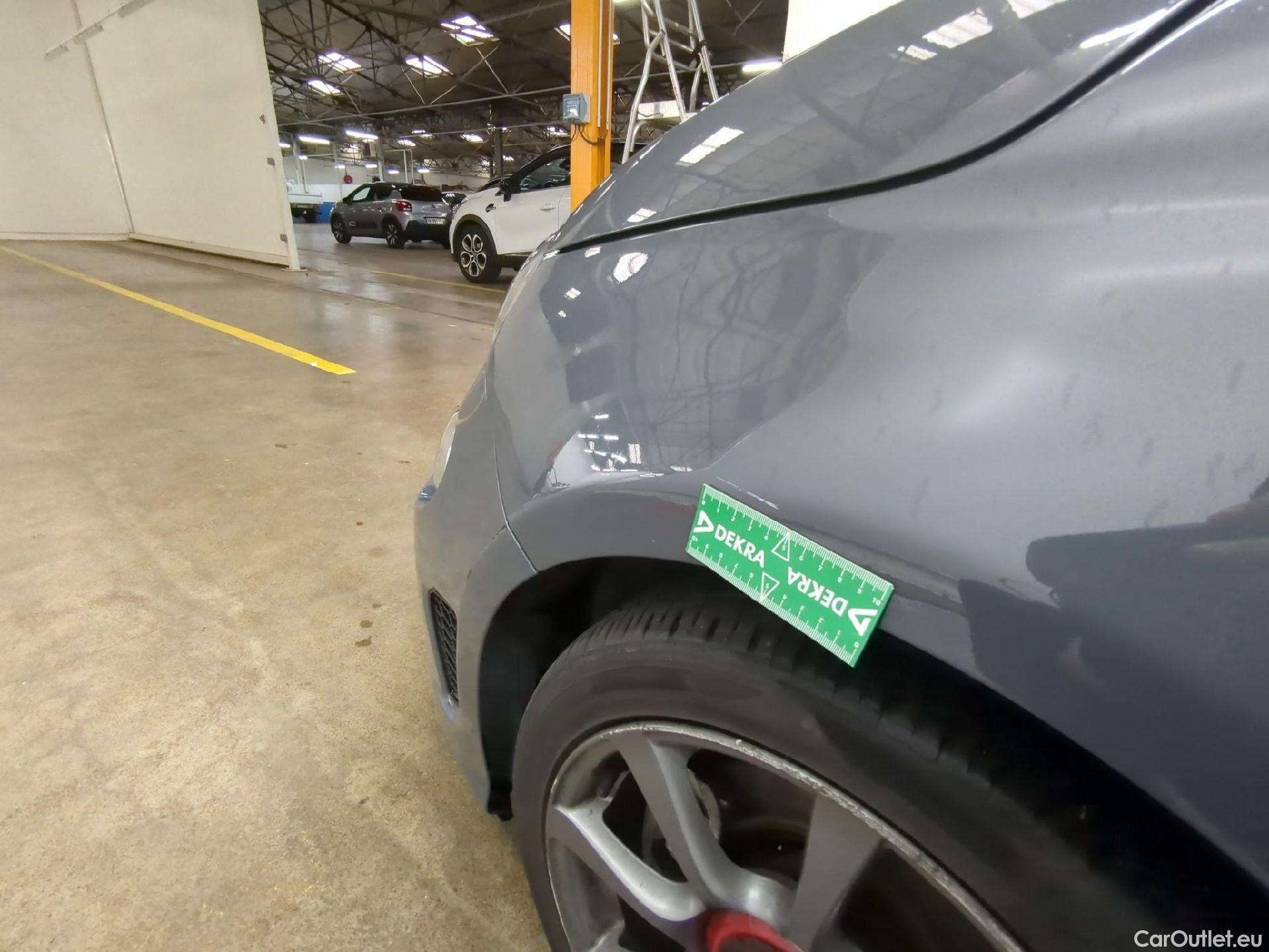  Abarth  500 ABARTH 595 / 2016 / 3P / Berline 1.4 Turbo 16v T-Jet 145ch 595 #30