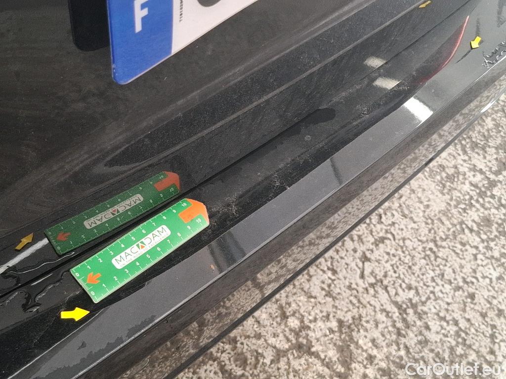  Bmw  Serie 3 BMW Série 3 Touring / 2022 / 5P / Break 318i 156ch Business Design BVA8 #2