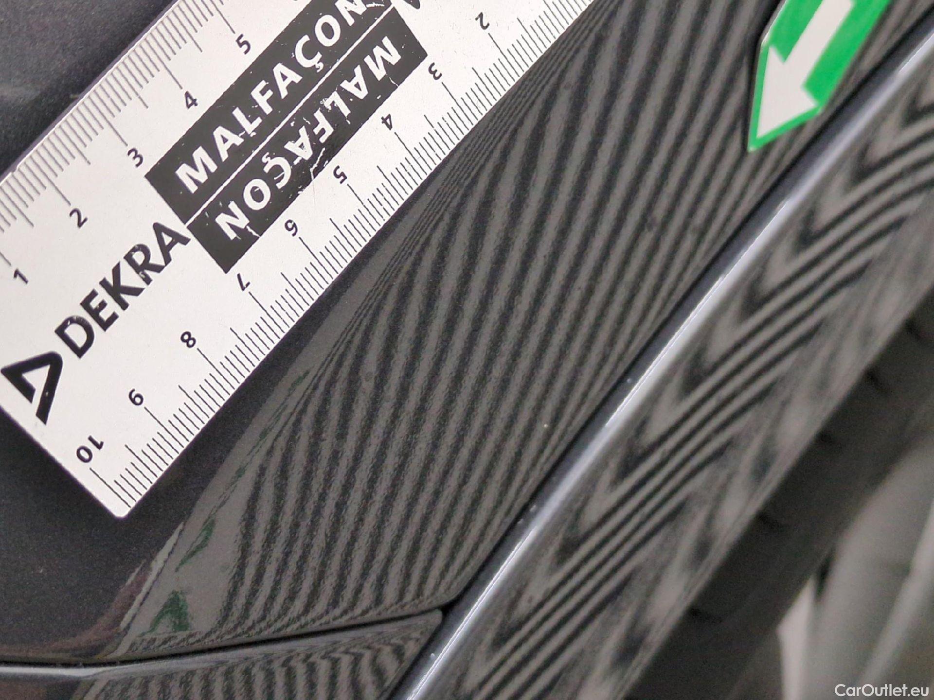  Fiat  500 FIAT X / 2018 / 5P / SUV 1.3 FFly T T4 150ch DCT Sport #8