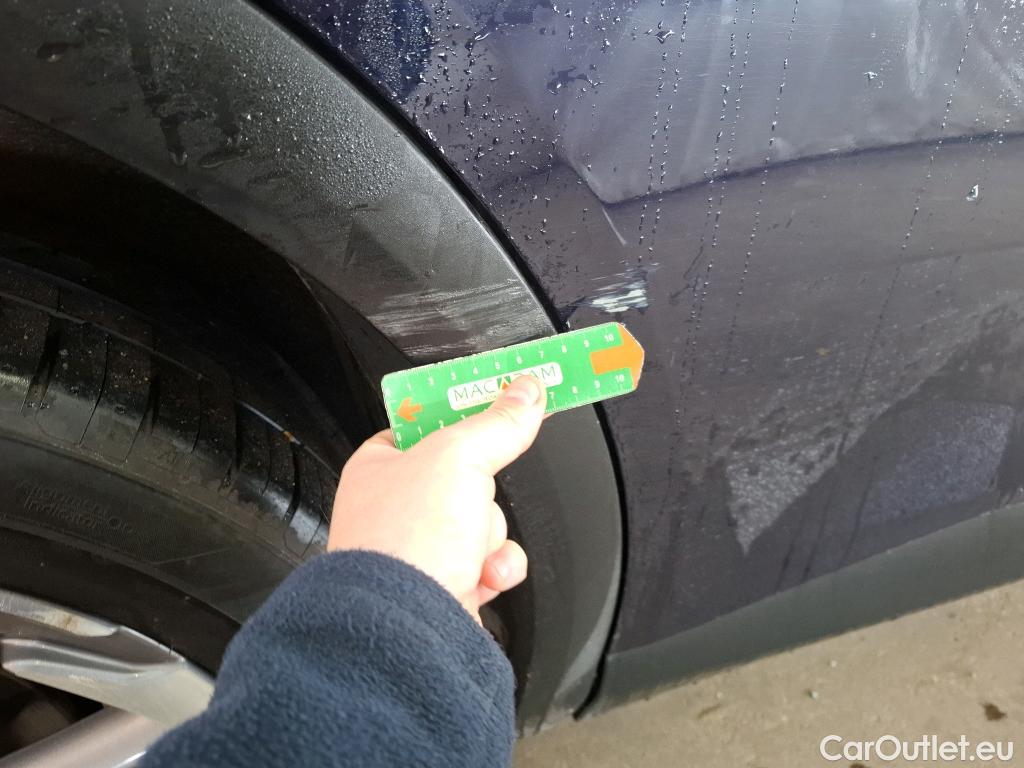  DS  DS7 DS DS 7 Crossback / 2017 / 5P / SUV E-TENSE 225 Business #69