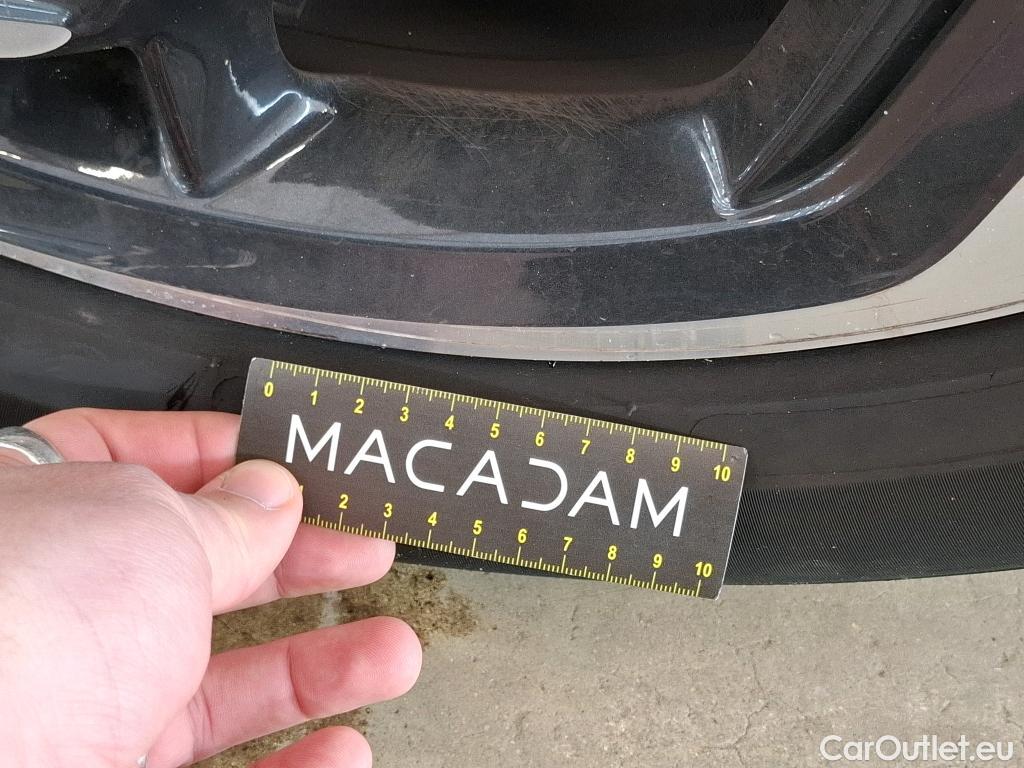  Citroen  DS3 3 Crossback Grand Chic 1.2 PureTech 130CV BVA8 E6d #25