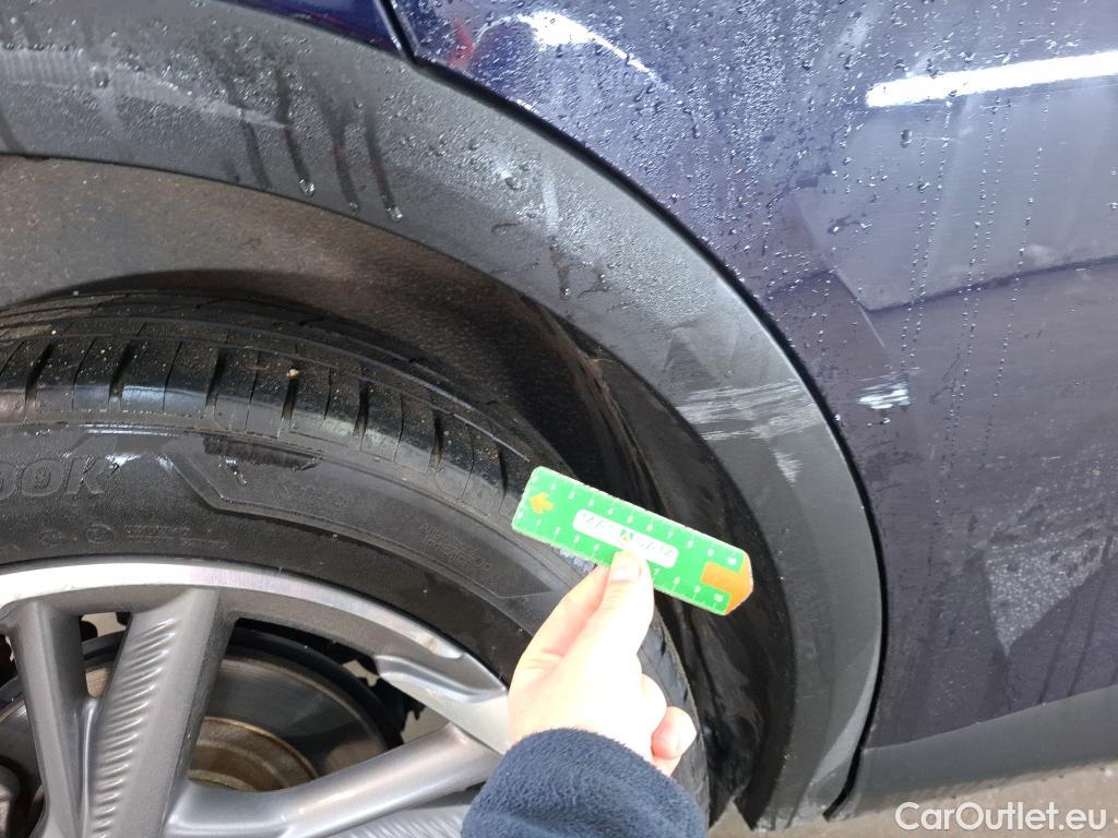  DS  DS7 DS DS 7 Crossback / 2017 / 5P / SUV E-TENSE 225 Business #68