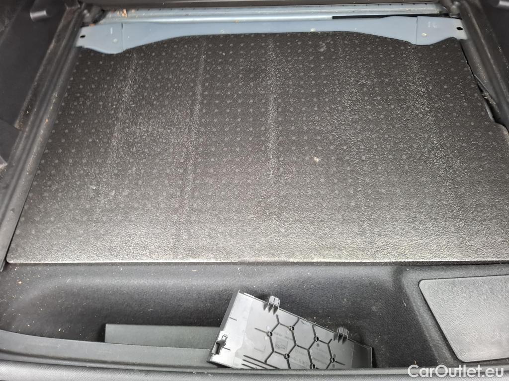  DS  DS7 DS DS 7 Crossback / 2017 / 5P / SUV E-TENSE 225 Business #26