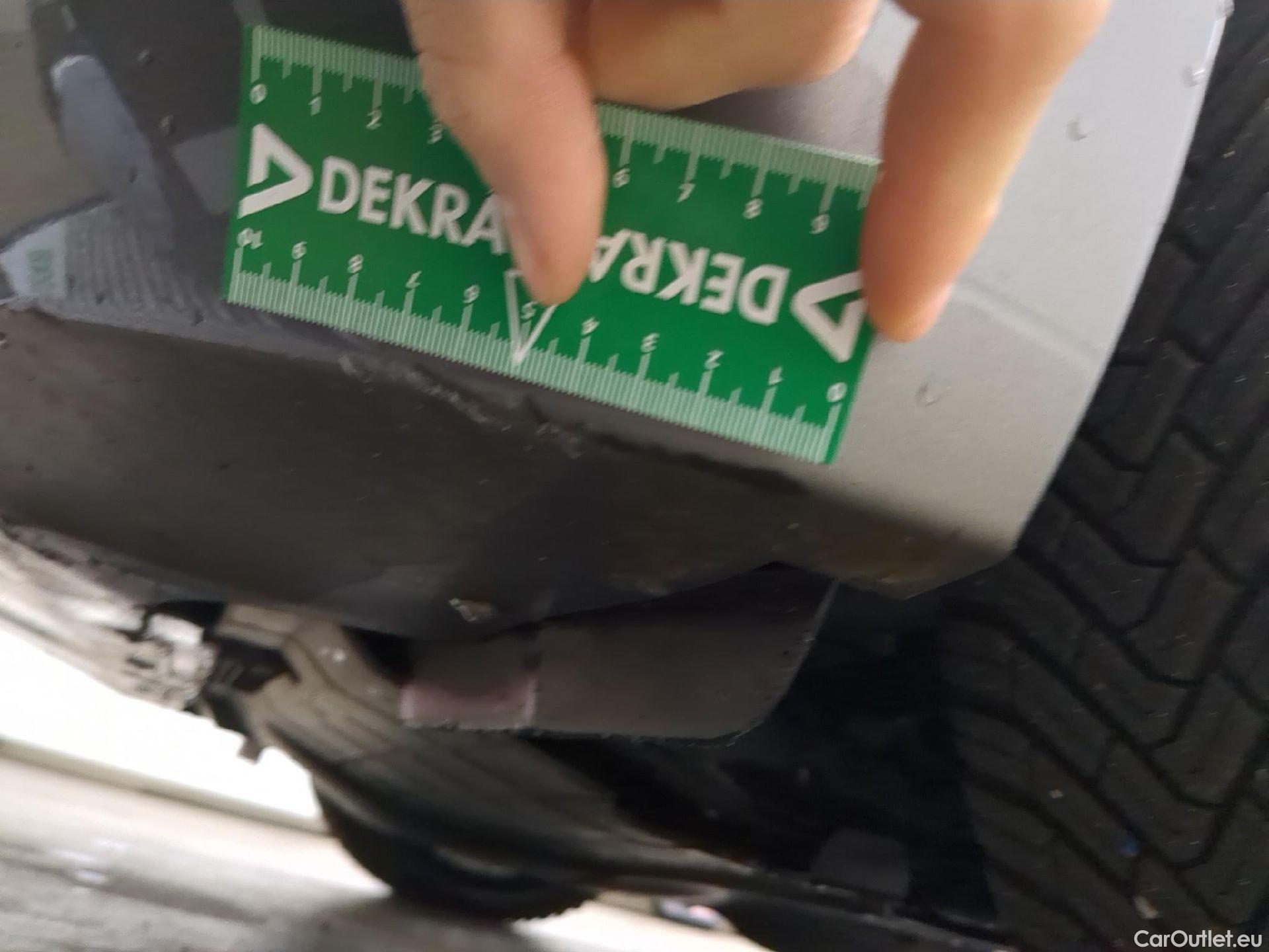  Fiat  500 FIAT  / 2015 / 3P / Berline Hybrid 1.0 BSG 70 ch Dolcevita #18