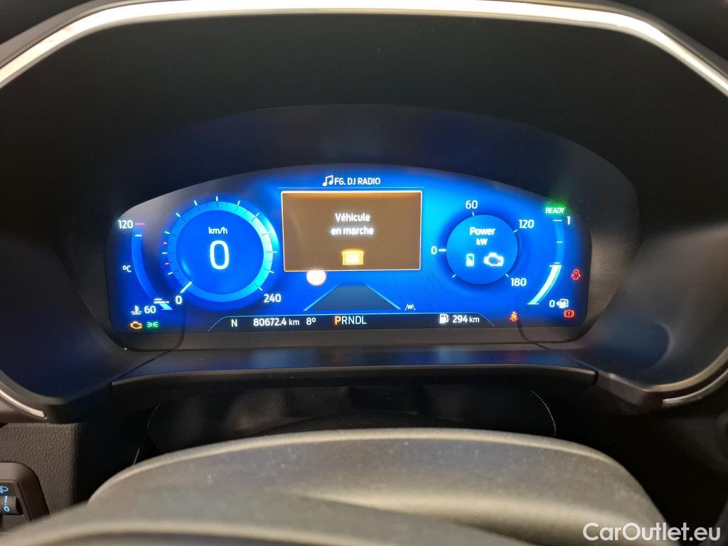  Ford  Kuga FORD  / 2019 / 5P / SUV 2.5 190 hybrid Flexifuel Pshift Titanium #19
