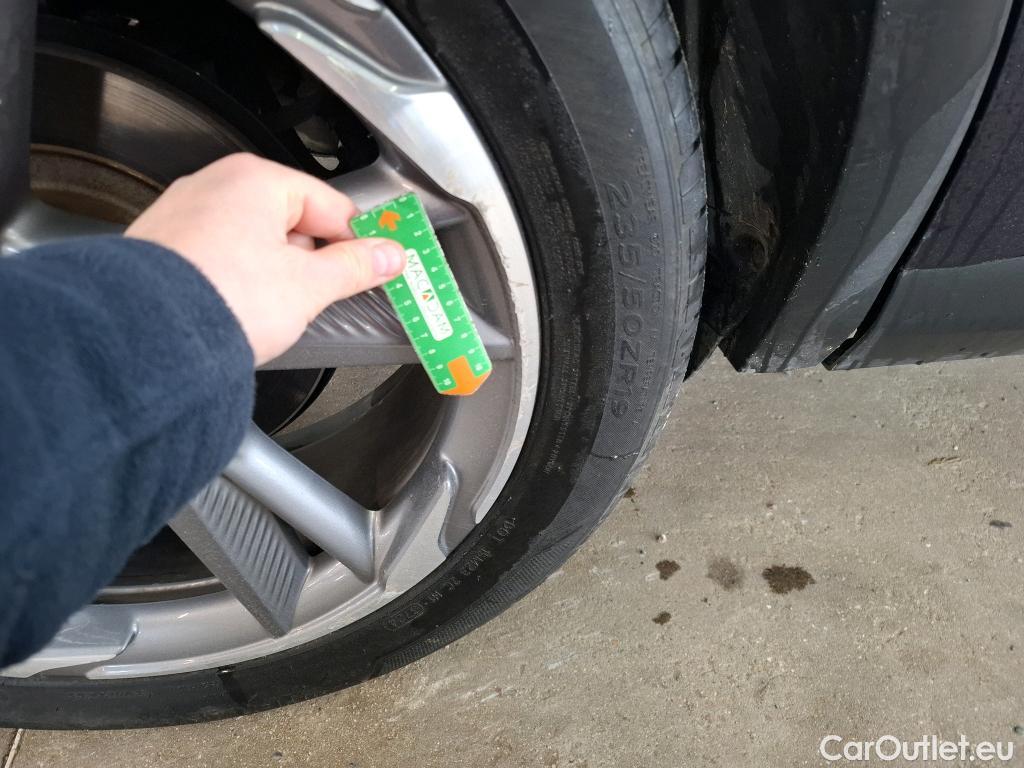  DS  DS7 DS DS 7 Crossback / 2017 / 5P / SUV E-TENSE 225 Business #49