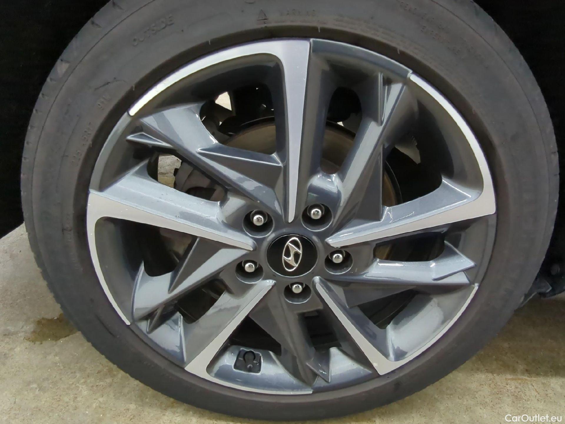  Hyundai  i30 HYUNDAI  Sport Wagon / 2020 / 5P / Break 1.0 T-GDI 120 MHEV I-MT CREATIVE SW #8