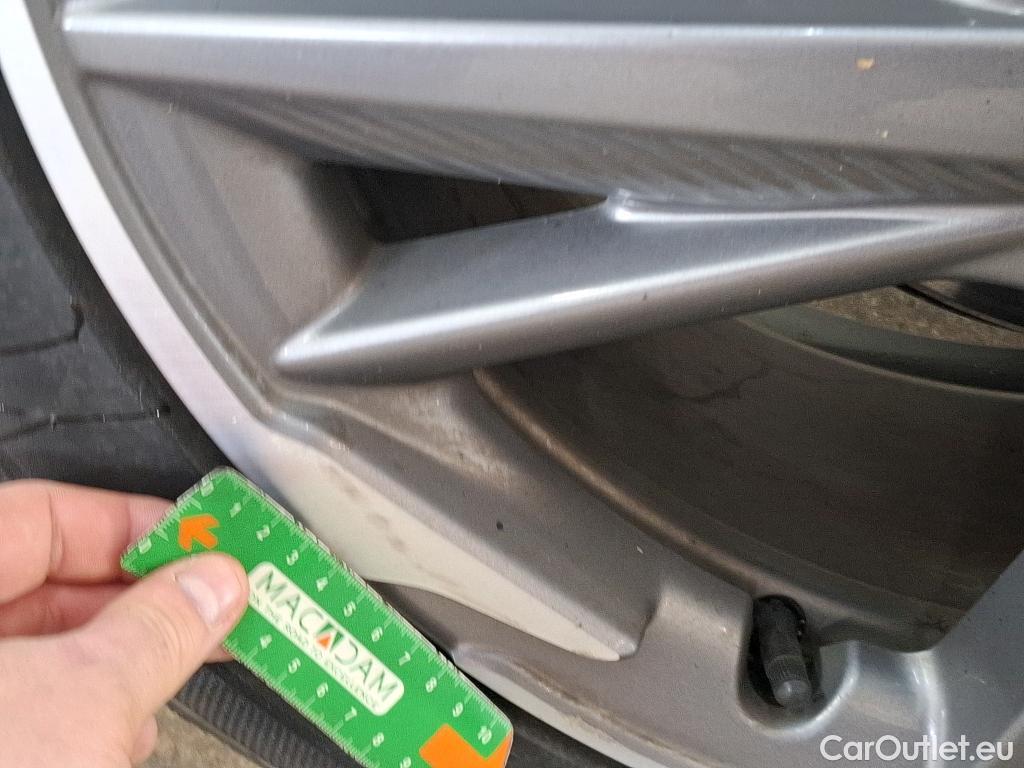  DS  DS7 DS DS 7 Crossback / 2017 / 5P / SUV E-TENSE 225 Business #45