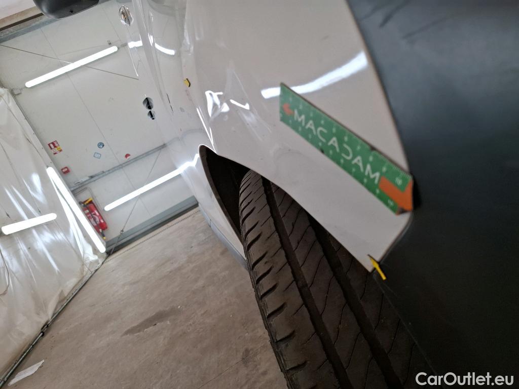  Citroen  Jumpy  Combi XL Confort 1.5 BlueHDi 120CV BVM6 9 Sieges E6d #14