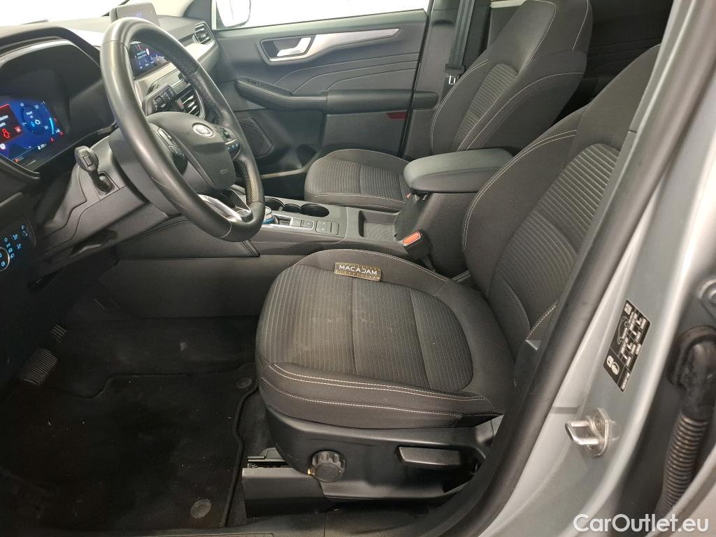  Ford  Kuga FORD  / 2019 / 5P / SUV 2.5 190 hybrid Flexifuel Pshift Titanium #13