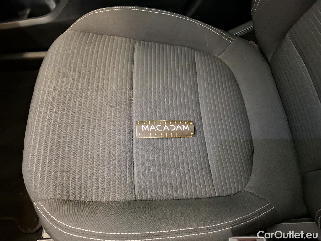  Ford  Kuga FORD  / 2019 / 5P / SUV 2.5 190 hybrid Flexifuel Pshift Titanium #15