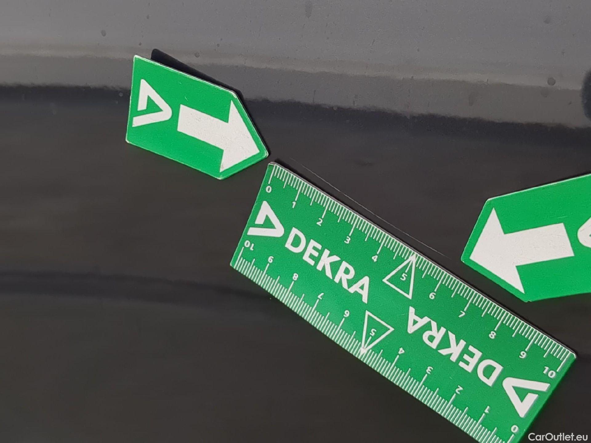  Hyundai  i30 HYUNDAI  Sport Wagon / 2020 / 5P / Break 1.0 T-GDI 120 MHEV I-MT CREATIVE SW #13