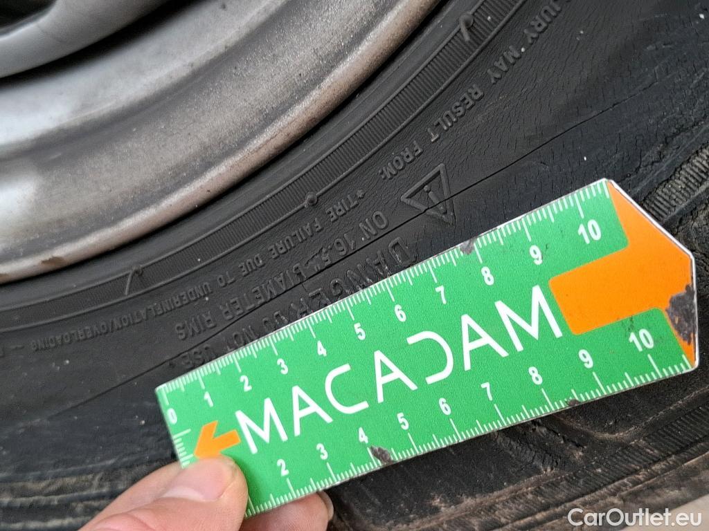  Citroen  Jumpy  Combi XL Confort 1.5 BlueHDi 120CV BVM6 9 Sieges E6d #33