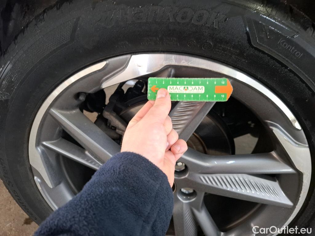  DS  DS7 DS DS 7 Crossback / 2017 / 5P / SUV E-TENSE 225 Business #52