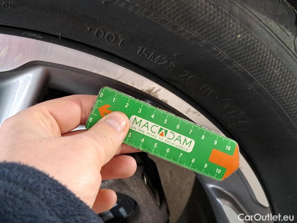  DS  DS7 DS DS 7 Crossback / 2017 / 5P / SUV E-TENSE 225 Business #41