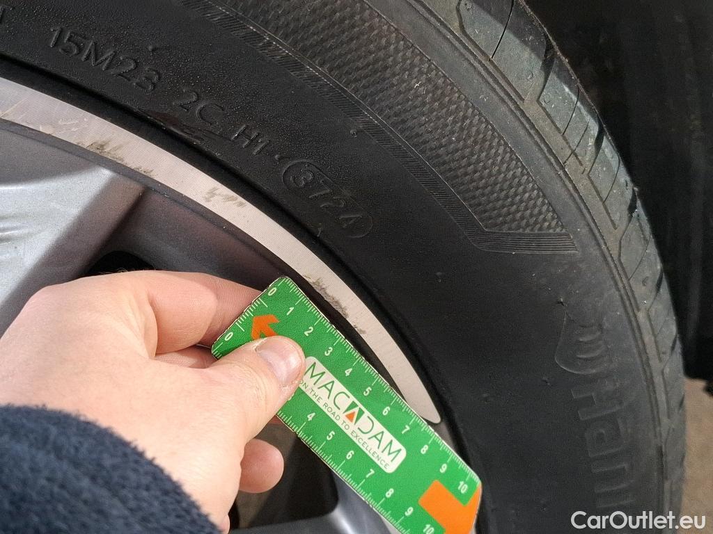  DS  DS7 DS DS 7 Crossback / 2017 / 5P / SUV E-TENSE 225 Business #42