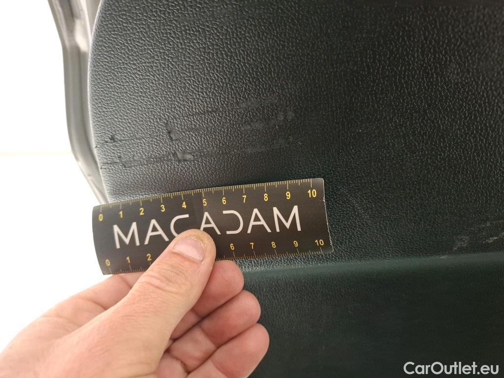  Ford  Kuga FORD  / 2019 / 5P / SUV 2.5 190 hybrid Flexifuel Pshift Titanium #8