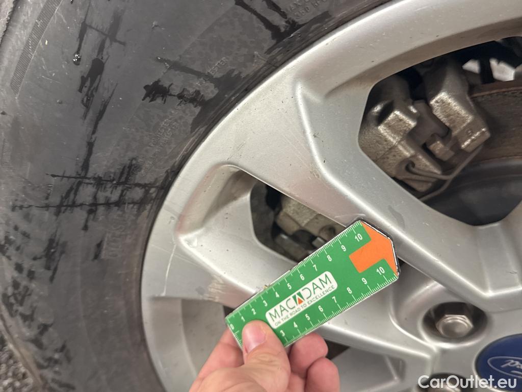  Ford  Kuga  Titanium Hybrid 2.5 190CV BVA6 E6dT #40