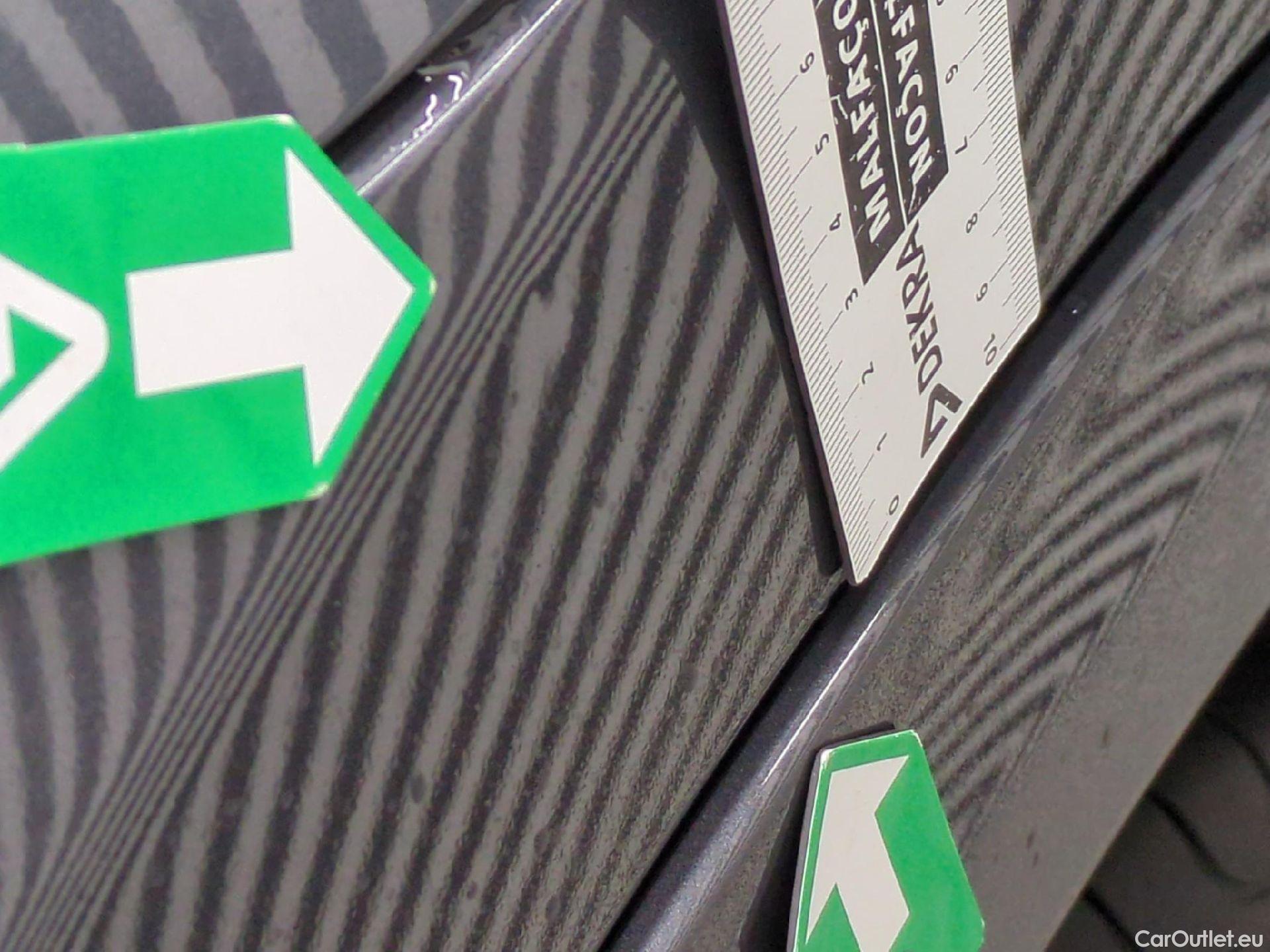  Fiat  500 FIAT X / 2018 / 5P / SUV 1.3 FFly T T4 150ch DCT Sport #6