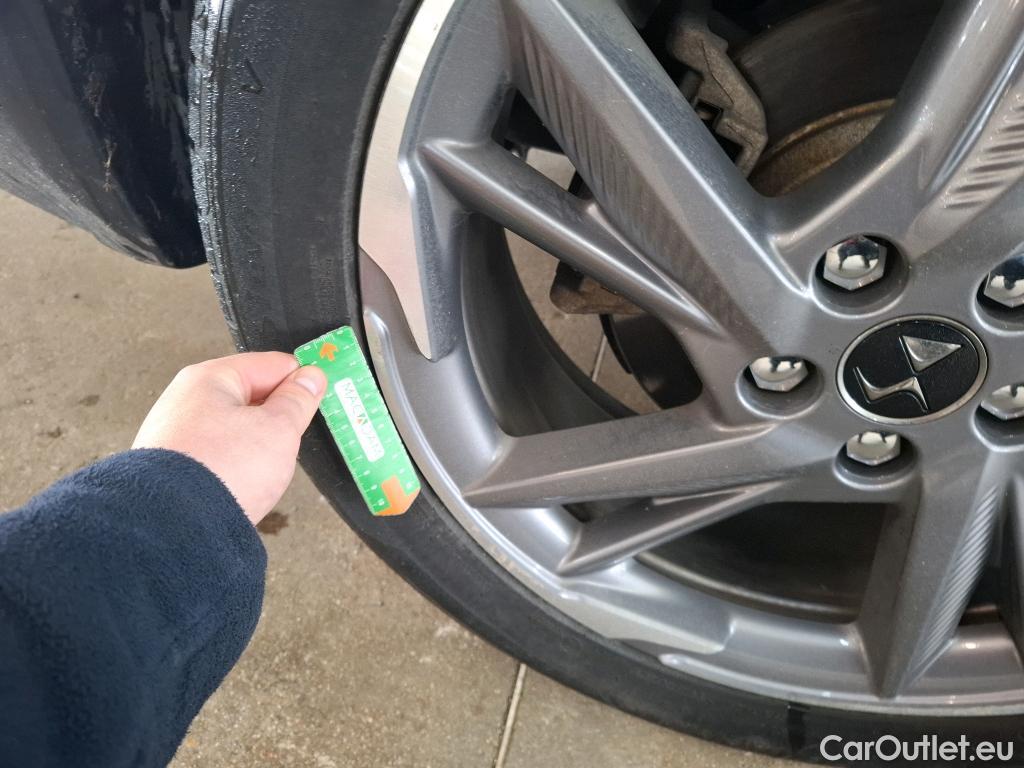  DS  DS7 DS DS 7 Crossback / 2017 / 5P / SUV E-TENSE 225 Business #53