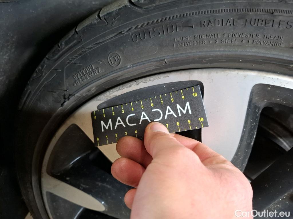  Mini  Mini   / 2014 / 3P / Berline Cooper SE Finition Yours 184 ch BVA #13