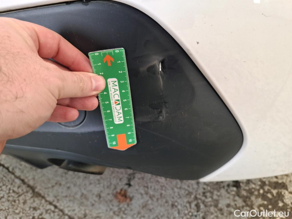  Peugeot  208  Active Business 1.5 HDi 100CV BVM6 E6d #9