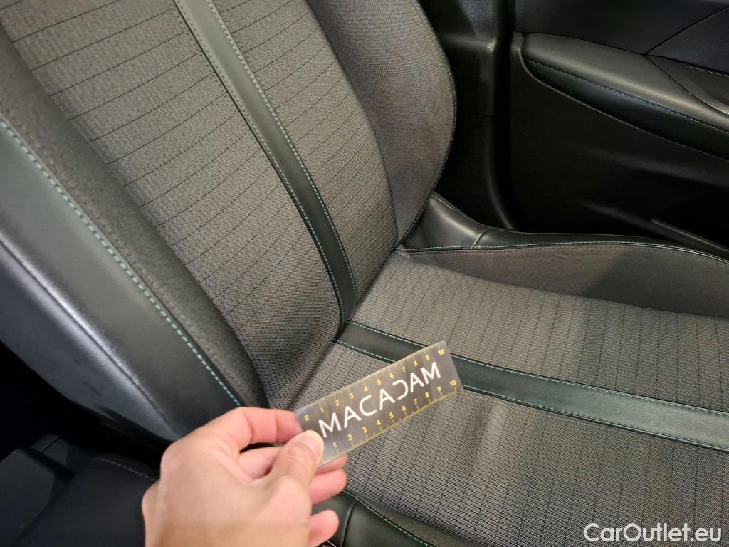  Peugeot  2008  Allure Business 1.2 PureTech 130CV BVA8 E6d #49