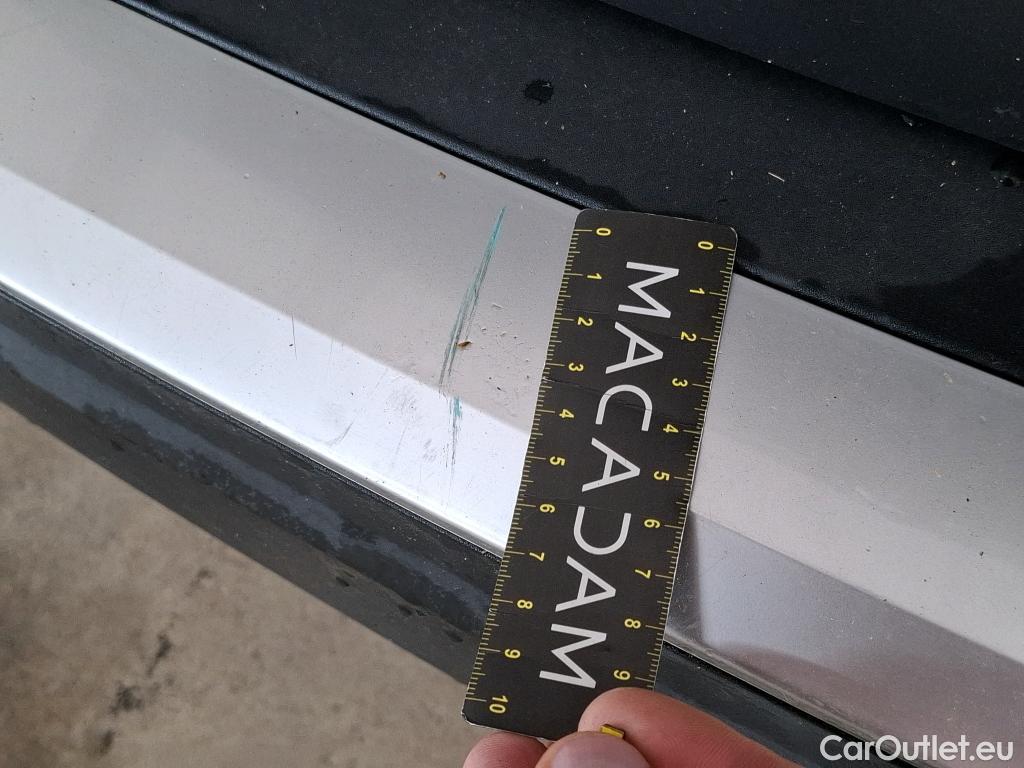  Peugeot  2008  Active Business 1.5 HDi 110CV BVM6 E6d #26