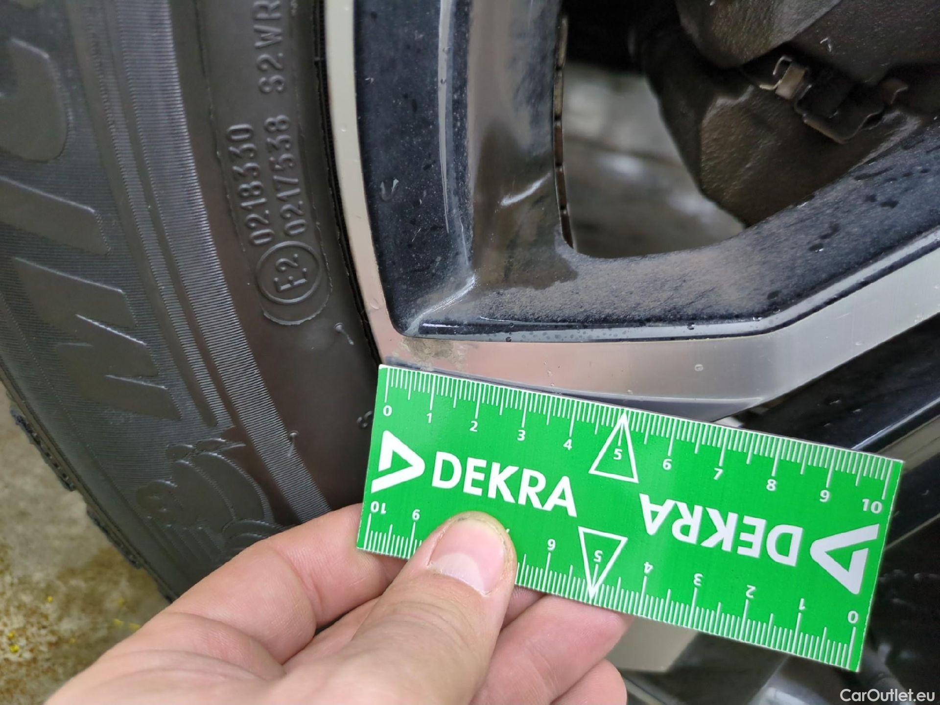  Peugeot  2008  Allure Business 1.5 HDi 100CV BVM6 E6d #30